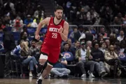 Alperen 32 sayı attı, Rockets kazandı