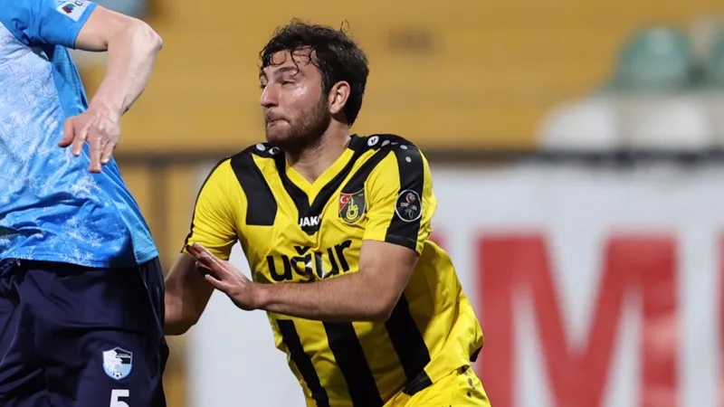 Emrecan Uzunhan, İstanbulspor'da