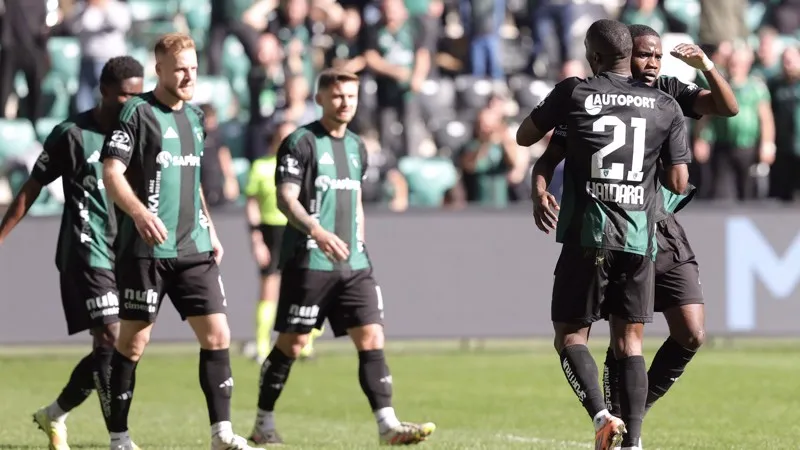 Kocaelispor, 5 futbolcusuna veda etti