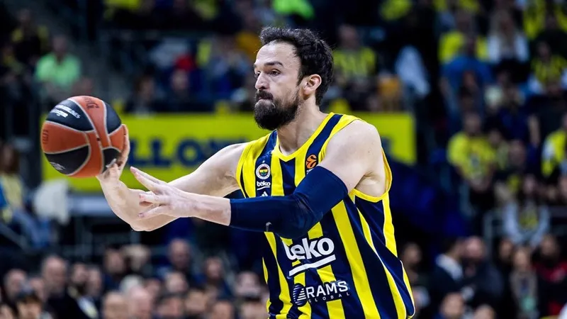 Sertaç Şanlı yeniden Fenerbahçe'de