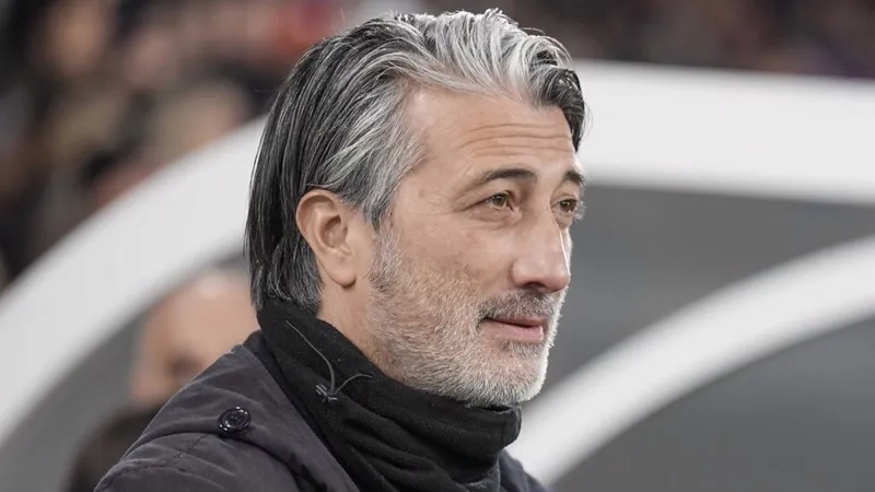 Murat Yakın takımına güveniyor