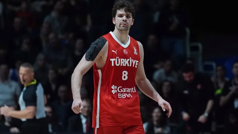 Tarık Biberoviç en iyi beşte
