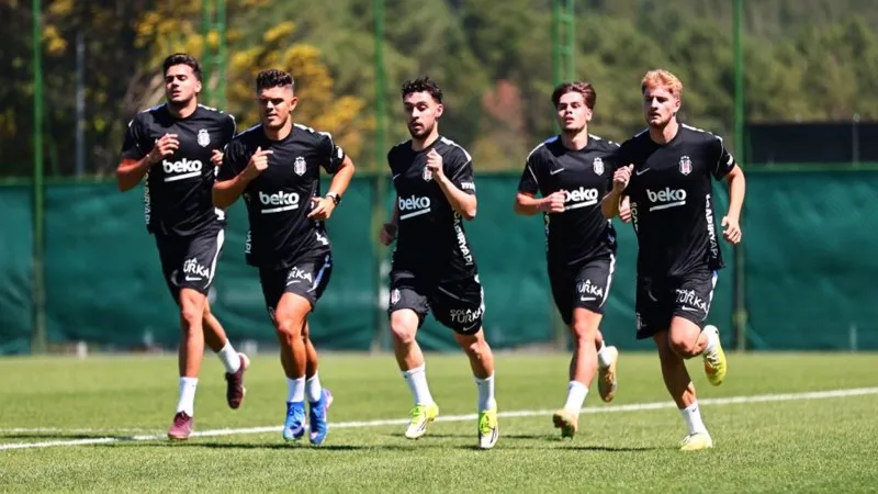 Beşiktaş'ın Slovakya kamp kadrosu belli oldu