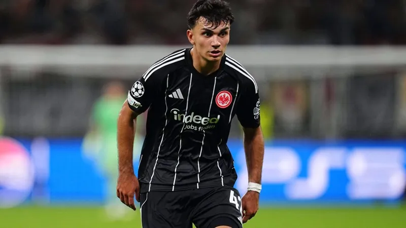Can Uzun, 2 gol ve 3 asistle yıldızlaştı
