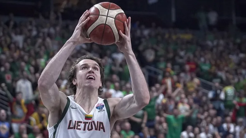 Fenerbahçe, Ignas Sargiunas'ı duyurdu