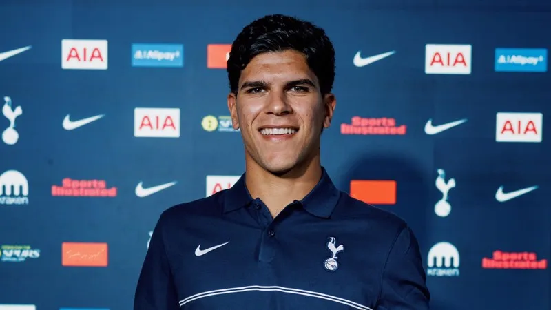 Mateus Fernandes, Tottenham'da