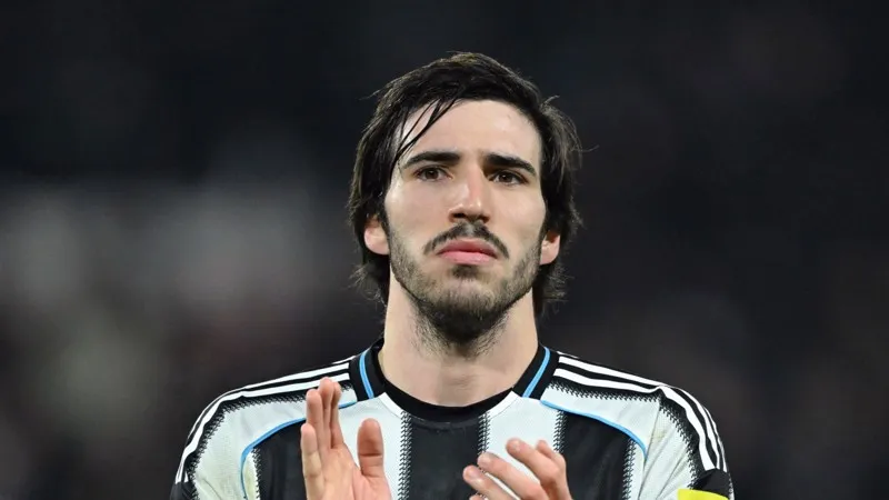 Tottenham, Tonali'yi transfer etti