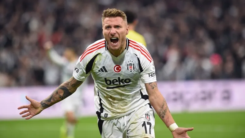 Ciro Immobile futbolu bıraktı