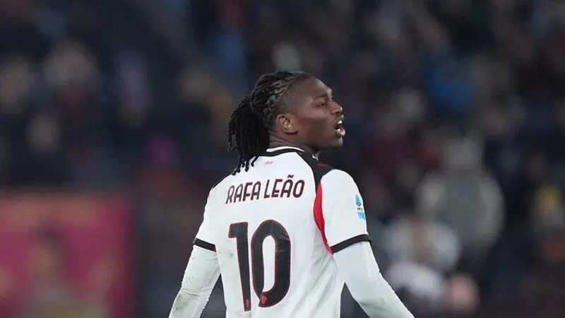 Fenerbahçe'nin gündemi Leao