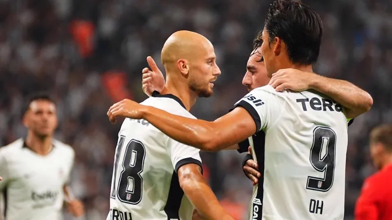 Beşiktaş play-off turuna yükseldi