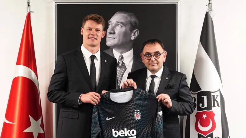Beşiktaş, Nübel'i resmen duyurdu