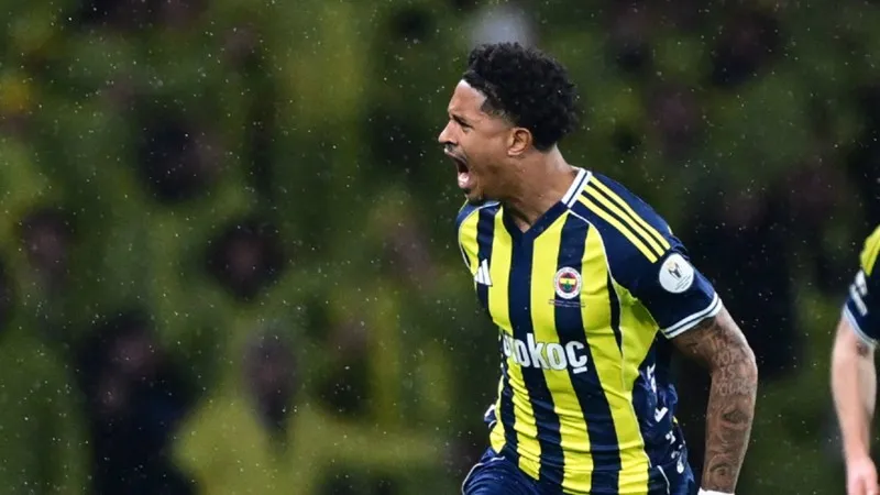 Fenerbahçe'den Jayden Oosterwolde için sakatlık açıklaması