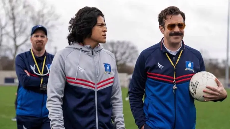 Kurgu gerçek oldu; Ted Lasso karakteri sahaya çıktı 