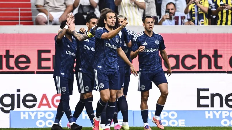 Fenerbahçe, LASK'ı 2 golle geçti