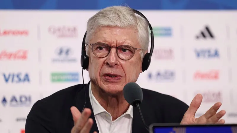 Wenger, FIFA'nın geri adımını olumlu karşıladı