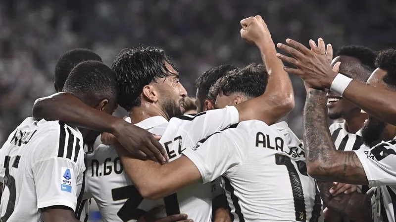 Juventus, ikinci yarıda kazandı