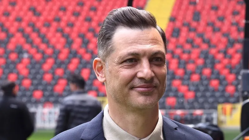 Sezonun ilk ayrılığı Radoi'den