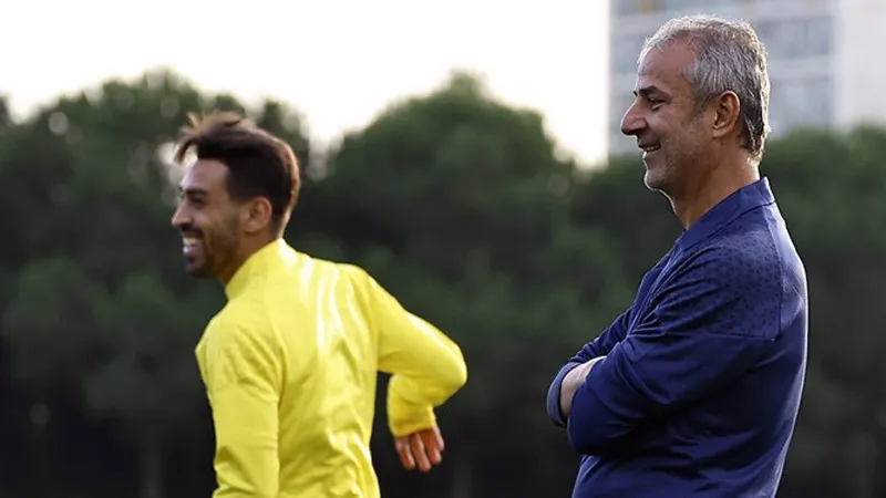 "İrfan Can ve Oosterwolde bizimle olacak"