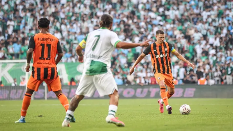 Bursaspor - Shakhtar maçında dostluk kazandı