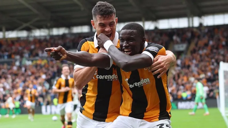 Hull City 2'de 2 yaptı