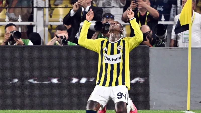 Talisca’dan 21. frikik golü