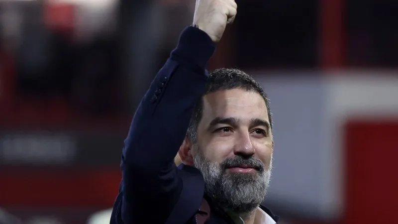 "Şampiyonlukları savunmak daha zor"