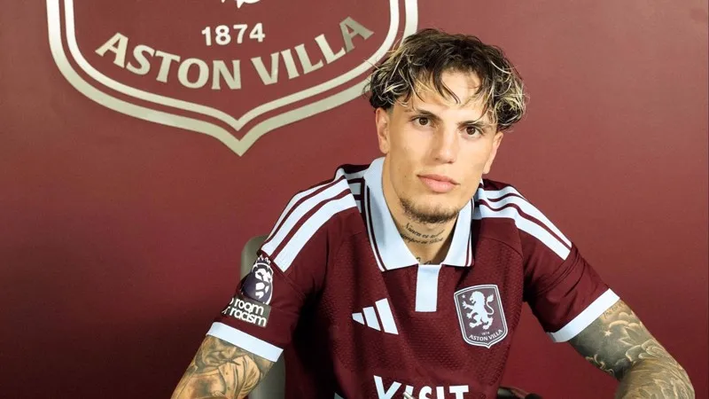 Aston Villa, Garnochu'yu kiraladı