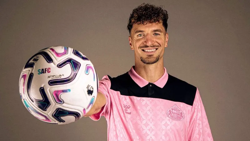 Meunier, Sunderland'e transfer oldu