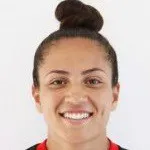 Bia Menezes