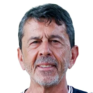 Giannis Petrakis