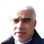 Avni Okumuş
