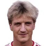 W.  Kieft